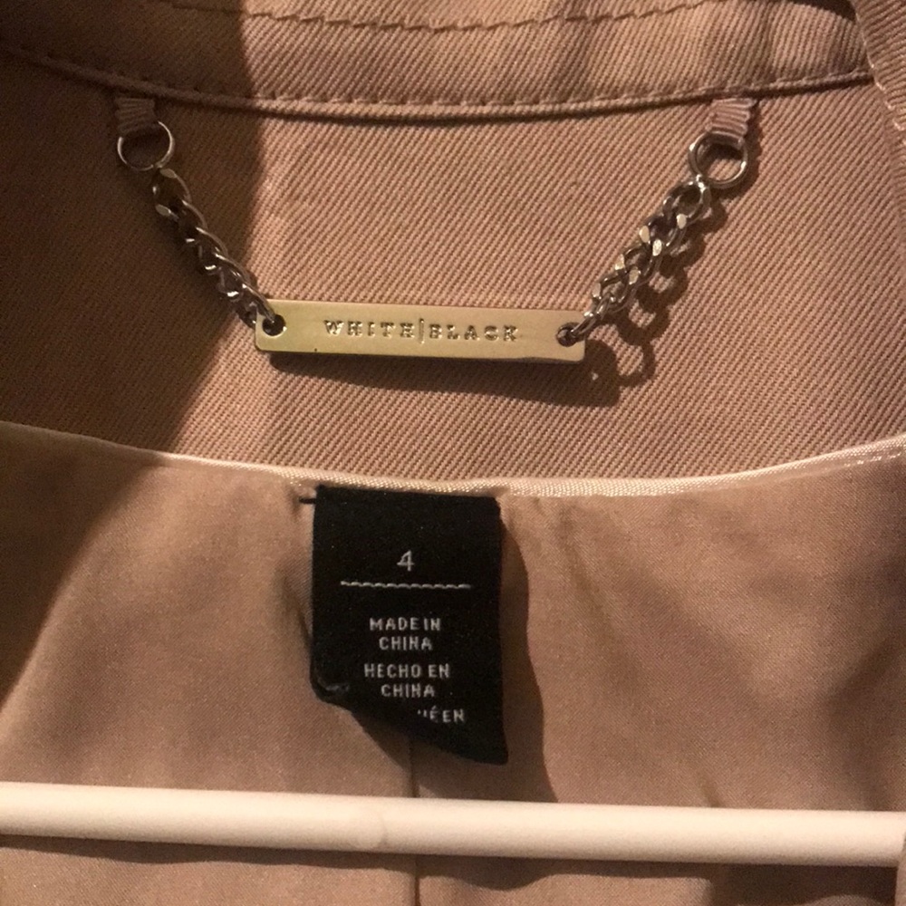 White House Black Market Blazer - Picture 7 of 7